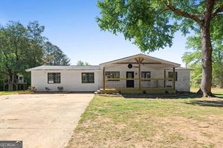 2486 Pleasant Grove Road, Yatesville, GA 31097