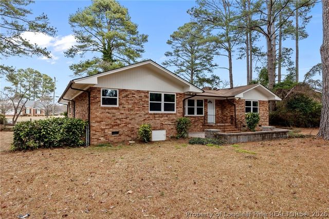 319 Stacy Weaver Drive, Fayetteville, NC 28311