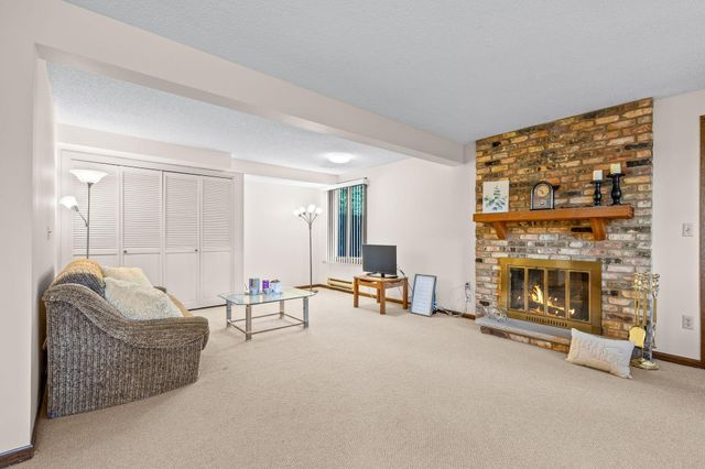 2241 Country Lane, Minnetonka, MN 55305