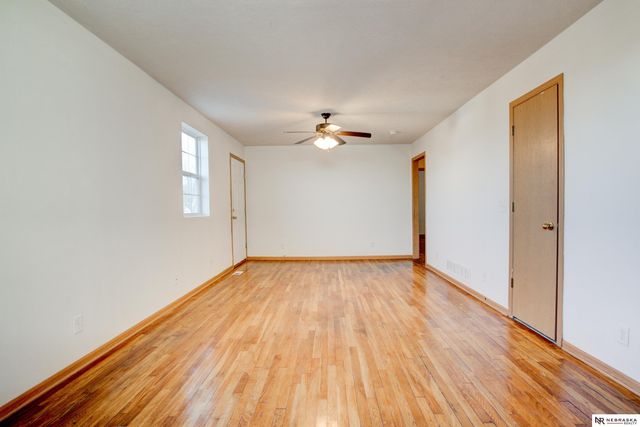 3866 N 65th Street, Omaha, NE 68104