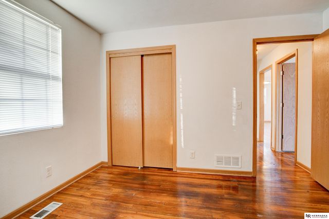 3866 N 65th Street, Omaha, NE 68104