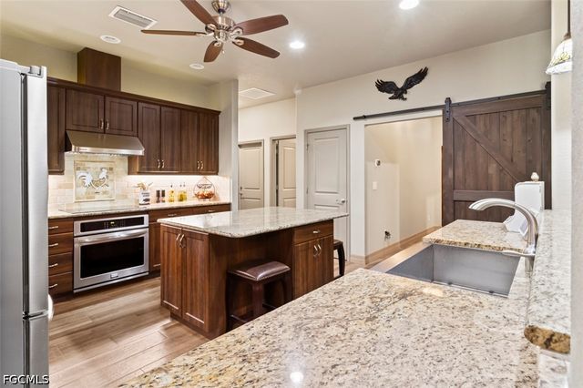 6711 Matt Pledger CT, North Fort Myers, FL 33917
