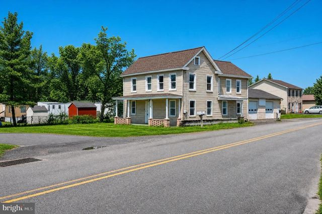 36 & 38 MIDDLE SPRING AVENUE, Shippensburg, PA 17257