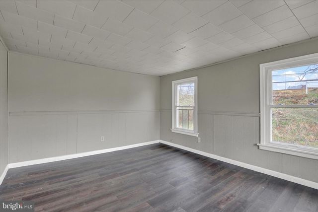 36 & 38 MIDDLE SPRING AVENUE, Shippensburg, PA 17257