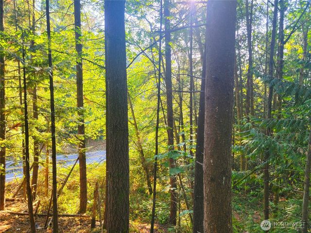 1858 NE McWilliams Road, Bremerton, WA 98311