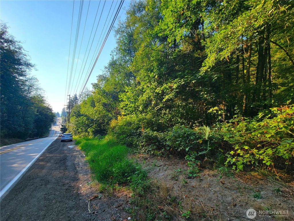 1858 NE McWilliams Road, Bremerton, WA 98311