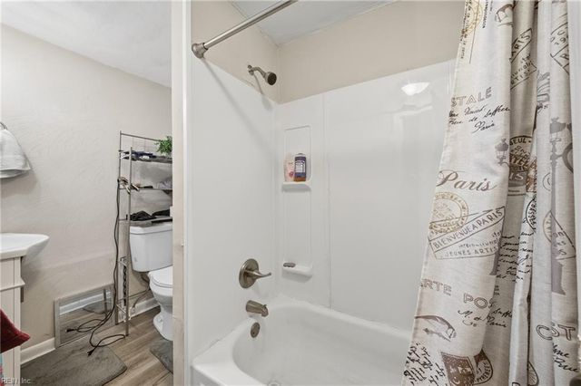 1241 Wirt AVE, Portsmouth, VA 23704