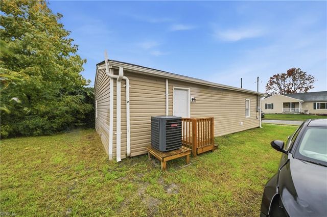 1241 Wirt AVE, Portsmouth, VA 23704