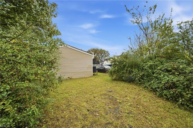 1241 Wirt AVE, Portsmouth, VA 23704