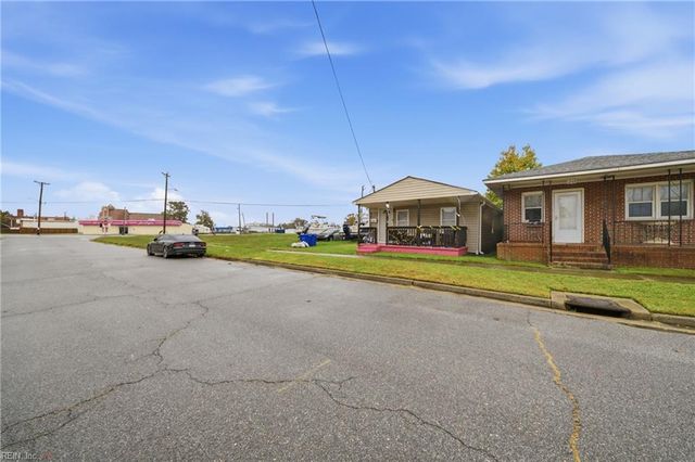 1241 Wirt AVE, Portsmouth, VA 23704