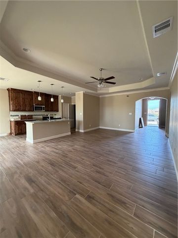 2405 Reyhans Way Dr, Corpus Christi, TX 78418