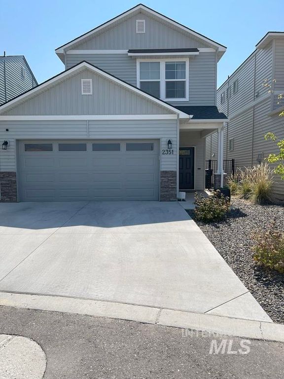 2351 E Danzee Dr, Boise, ID 83716