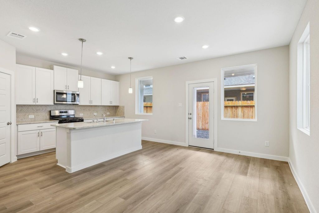 1039 Cedar Place Lane, Missouri City, TX 77459