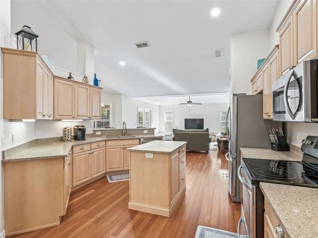 33 NEEDLES DR, Ocala, FL 34482