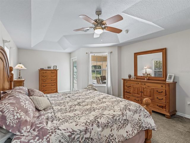 33 NEEDLES DR, Ocala, FL 34482