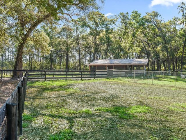 33 NEEDLES DR, Ocala, FL 34482