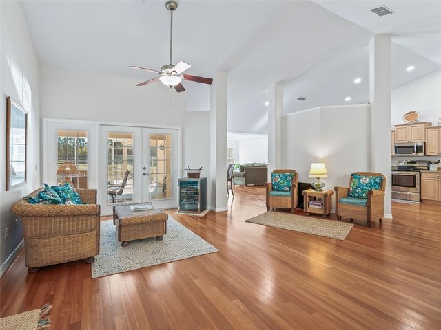 33 NEEDLES DR, Ocala, FL 34482