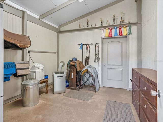 33 NEEDLES DR, Ocala, FL 34482