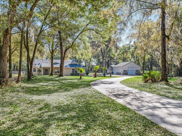 33 NEEDLES DR, Ocala, FL 34482
