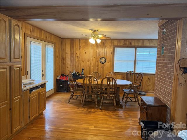 277 & 275 Hilltop Street, Hudson, NC 28638