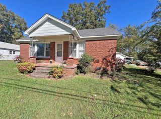 105 PINHOOK RD, Savannah, TN 38372
