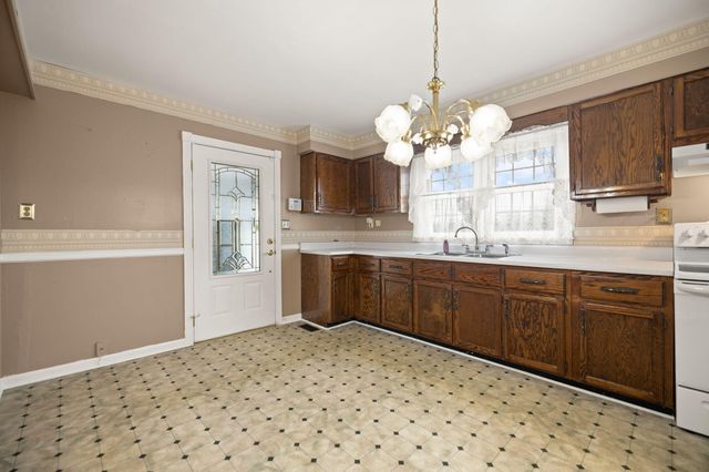 40 Burr Road, Mt Vernon, KY 40456