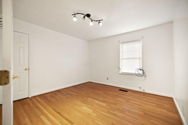 40 Burr Road, Mt Vernon, KY 40456