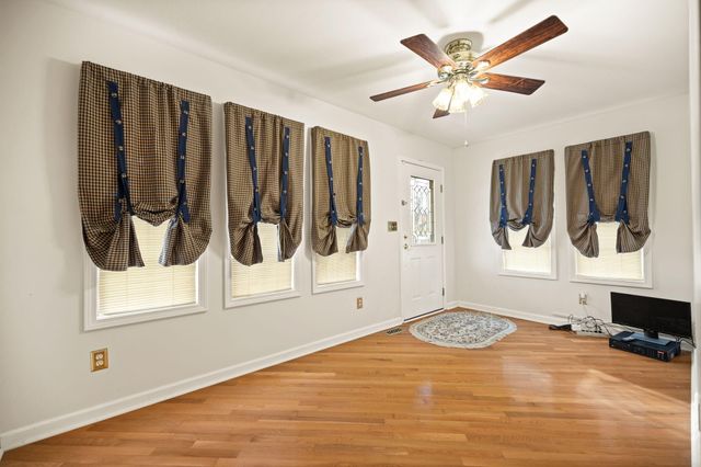 40 Burr Road, Mt Vernon, KY 40456