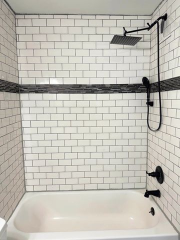 8032 Sunnyside Road, Mounds View, MN 55112