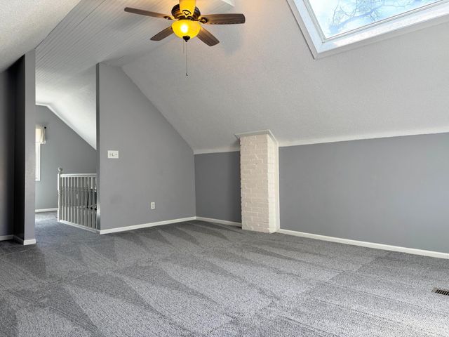 8032 Sunnyside Road, Mounds View, MN 55112