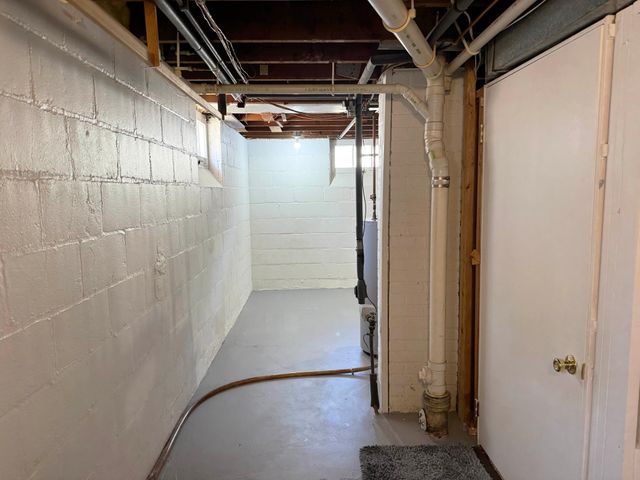 8032 Sunnyside Road, Mounds View, MN 55112