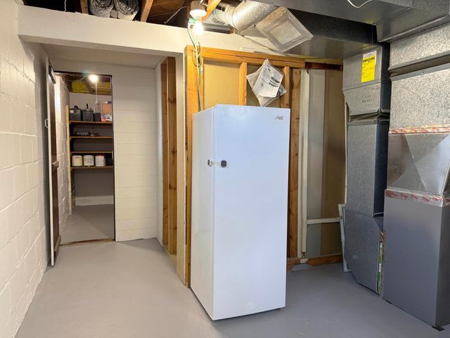 8032 Sunnyside Road, Mounds View, MN 55112