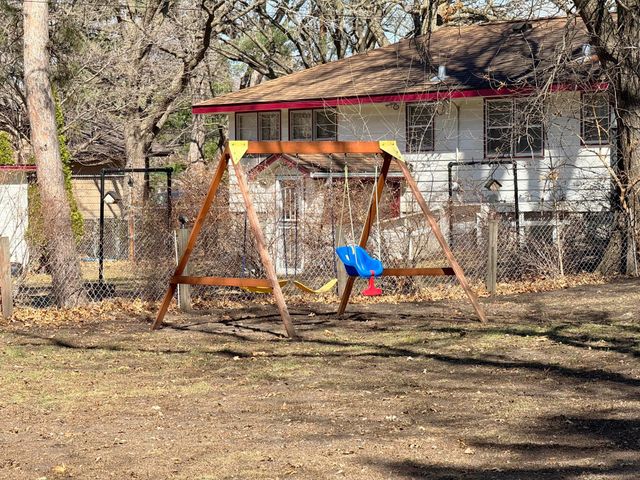 8032 Sunnyside Road, Mounds View, MN 55112