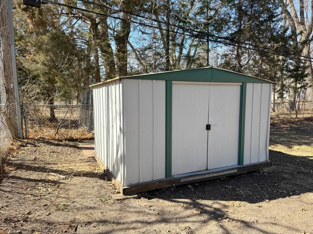 8032 Sunnyside Road, Mounds View, MN 55112