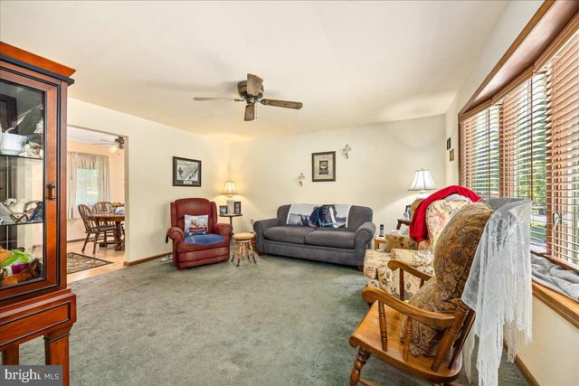 201 E 11TH AVE, Pine Hill, NJ 08021
