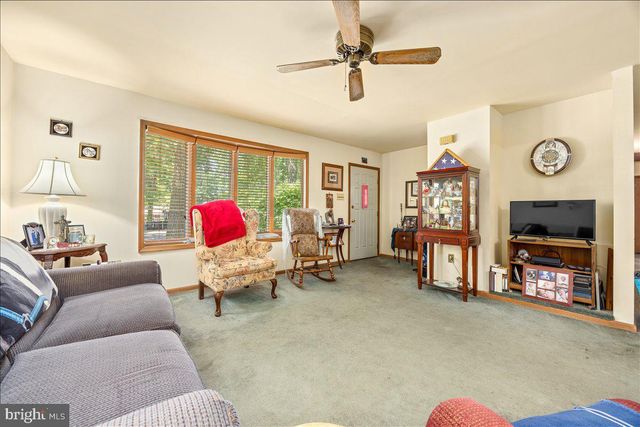 201 E 11TH AVE, Pine Hill, NJ 08021