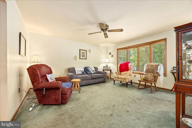201 E 11TH AVE, Pine Hill, NJ 08021