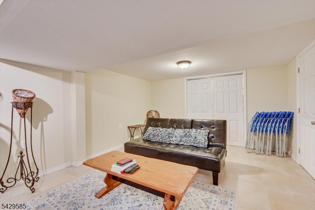 174 Runyon Ave, Franklin Twp., NJ 08873