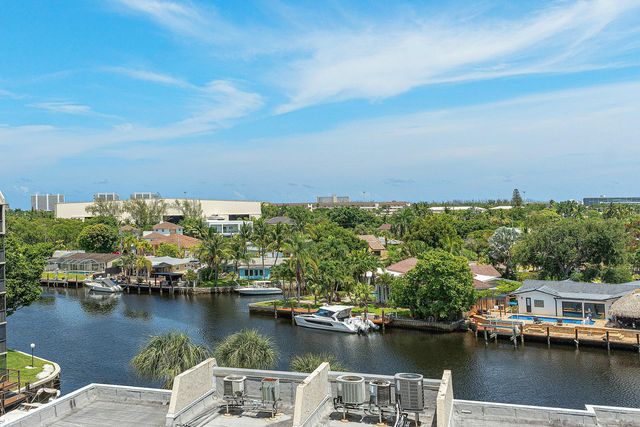 17 ROYAL PALM Way 6060, Boca Raton, FL 33432