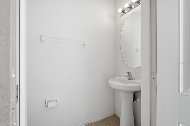 169 MOORGATE DRIVE, Davenport, FL 33897