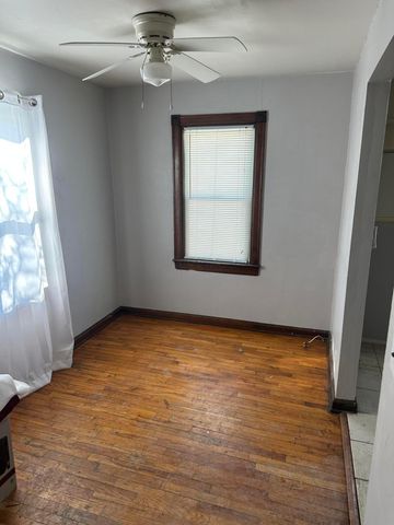 1988 E 5th Avenue, Columbus, OH 43219