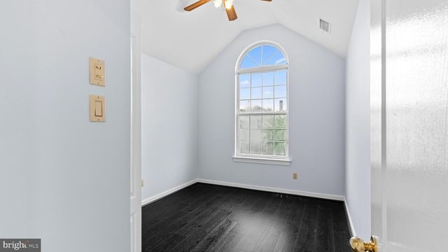 1241 SEROTA PL, Philadelphia, PA 19115