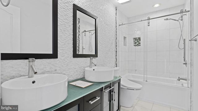 1241 SEROTA PL, Philadelphia, PA 19115