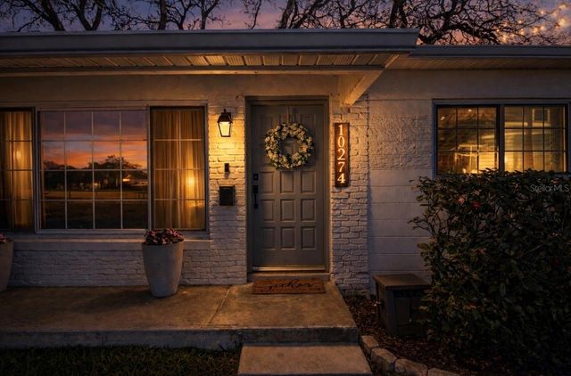 10224 N OAKLEAF AVENUE, Tampa, FL 33612