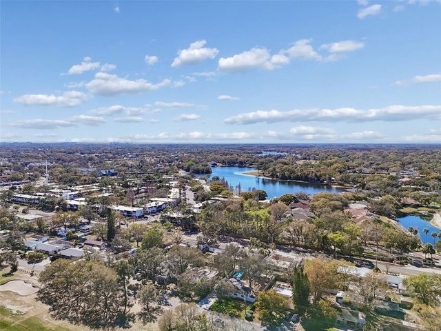 10224 N OAKLEAF AVENUE, Tampa, FL 33612