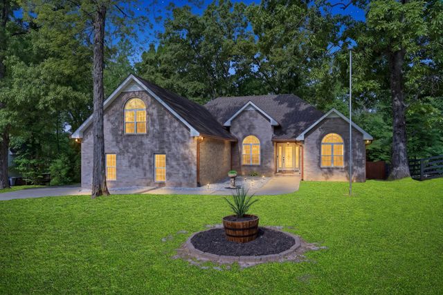 7229 Dice Lampley Rd, Fairview, TN 37062