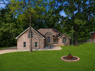 7229 Dice Lampley Rd, Fairview, TN 37062