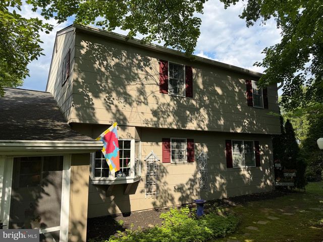4190 HOFFMAN RD, Hatboro, PA 19040