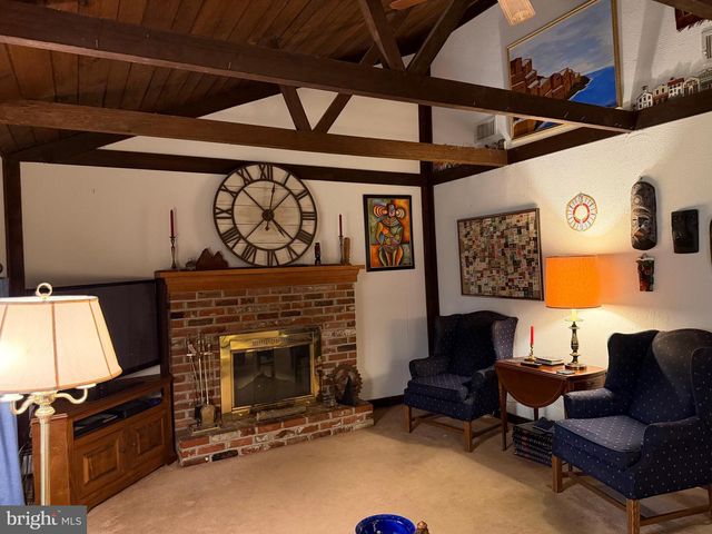 4190 HOFFMAN RD, Hatboro, PA 19040