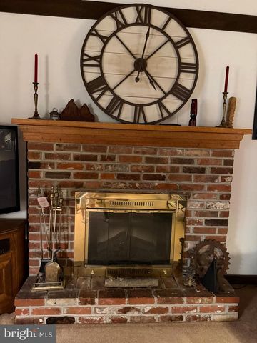 4190 HOFFMAN RD, Hatboro, PA 19040